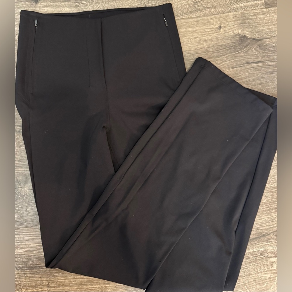 EUC Lululemon Smooth Fit Pull on Pant
